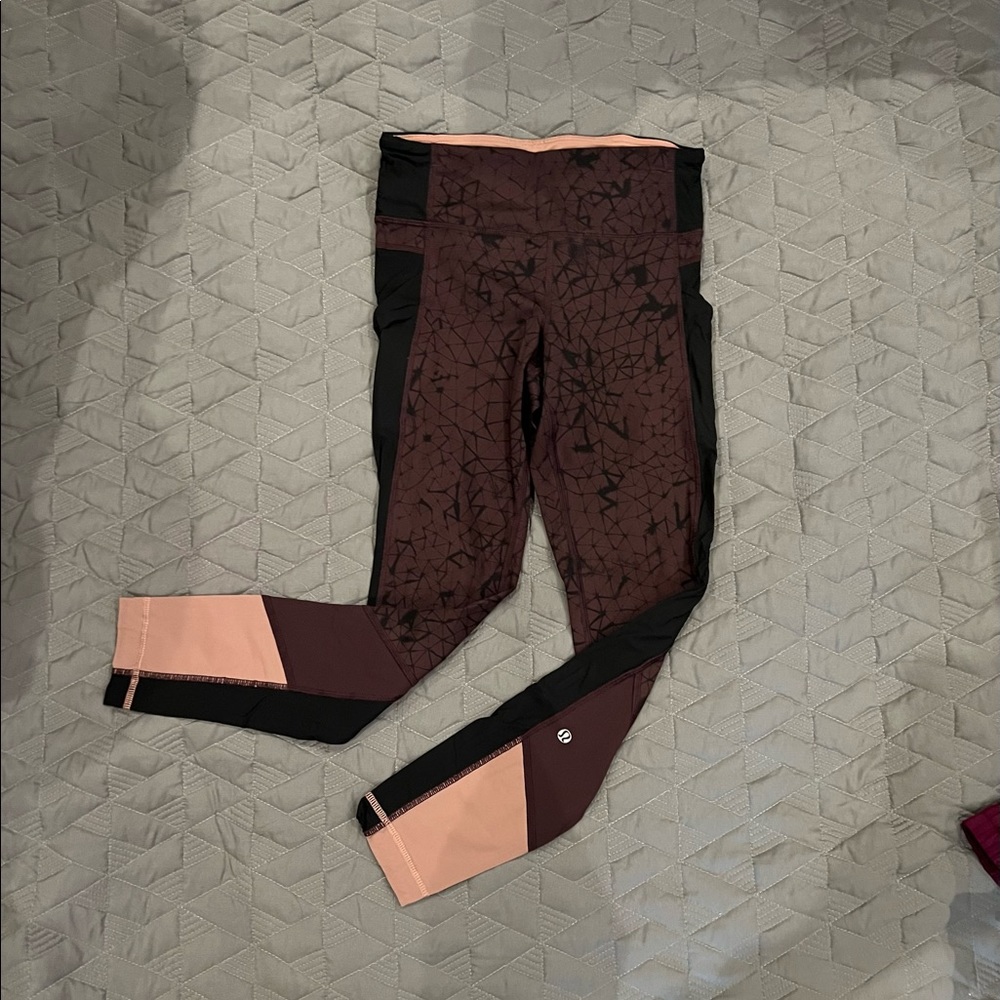 Lululemon leggings, size 4